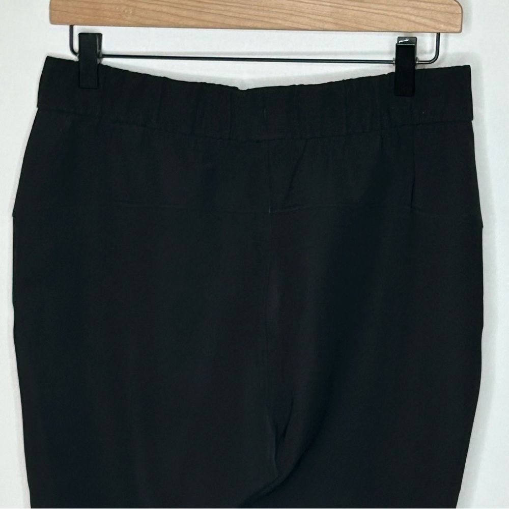 Lululemon On The Fly Crop *Woven 23" Black Size 6 - Picture 11 of 13